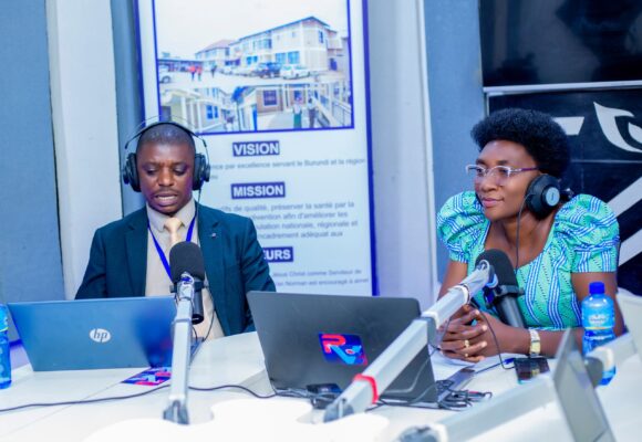 La Clinique Van Norman lance l’émission « Van Norman ku Kivi » sur la Radio Voix d’Espoir