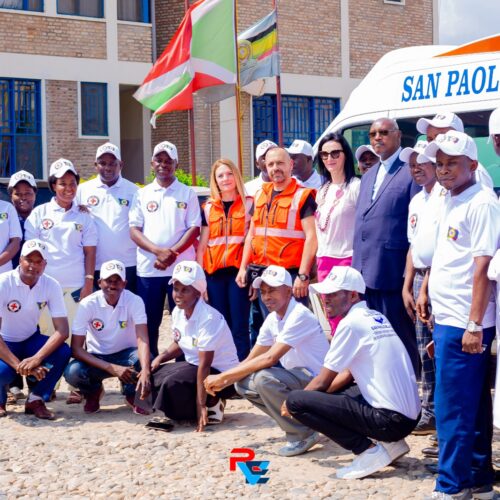 La Clinique Van Norman renforce ses capacités d’intervention grâce à une ambulance offerte par l’Association italienne San Paolo Della Croce.